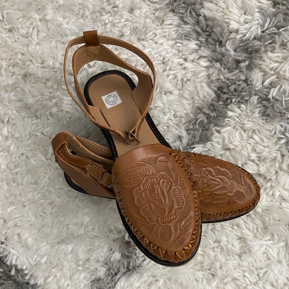Women Handmade Mexican Huarache - Picture 6 of 10